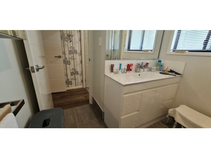 2/1A Gleeson Street, Crows Nest QLD 4355