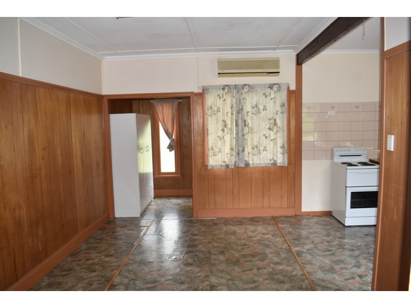 805 Murphys Creek Road, Upper Lockyer QLD 4352