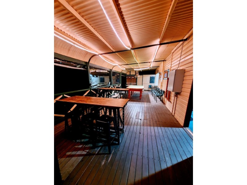 Pioneer Hotel, Kulpi QLD 4352