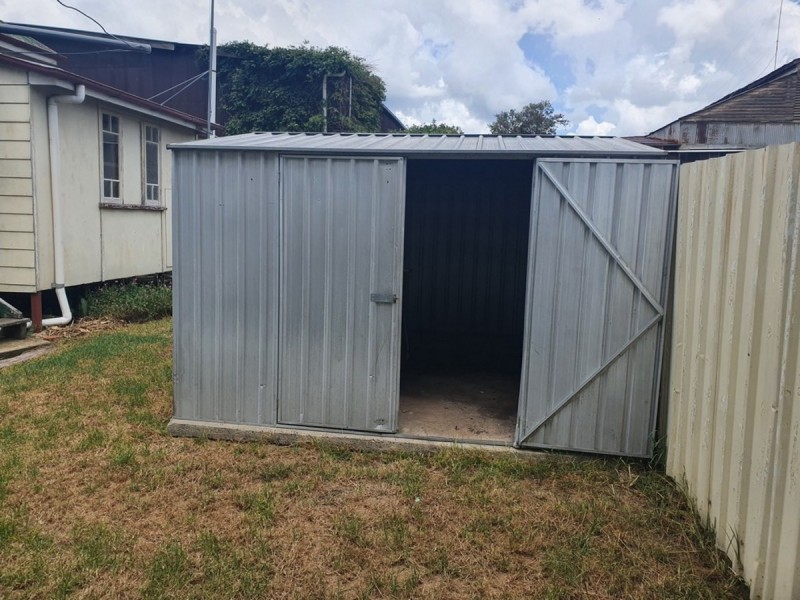 19 Esk Street, Crows Nest QLD 4355