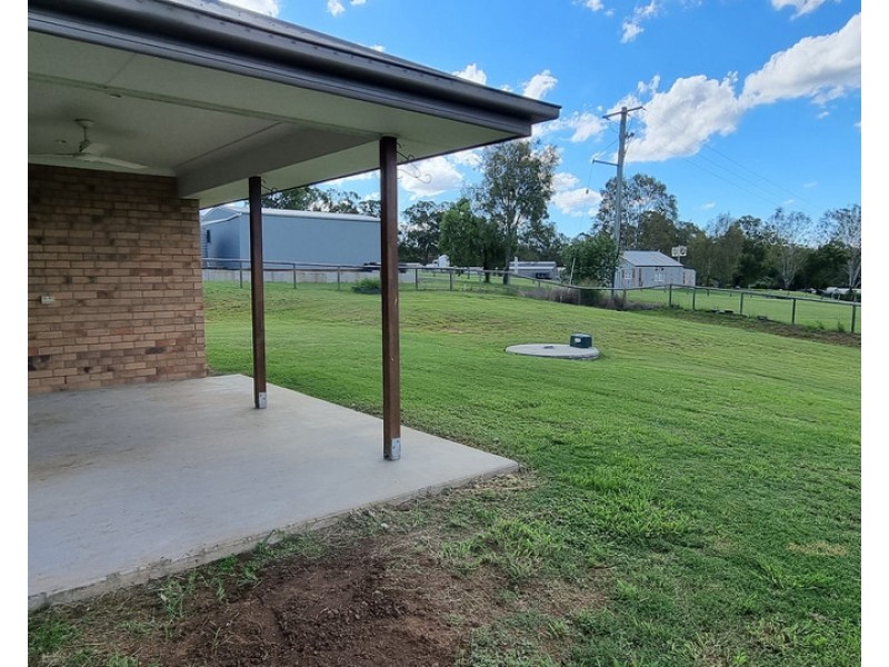 2 Greenwood Place, Withcott QLD 4352