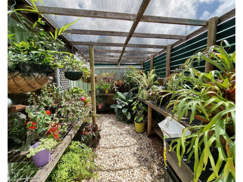 1 John Street, Crows Nest QLD 4355