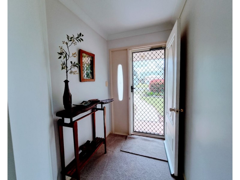 1 John Street, Crows Nest QLD 4355