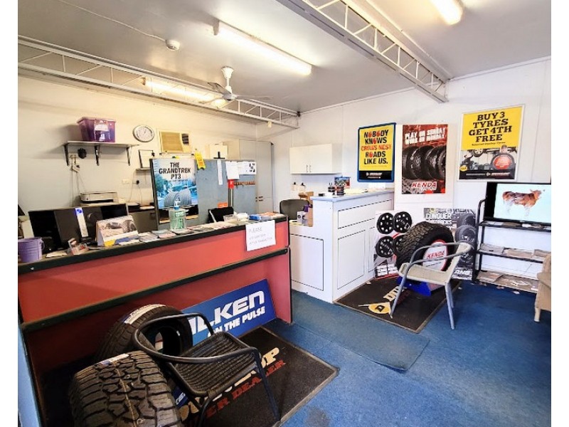 Crows Nest Tyre Service, Crows Nest QLD 4355