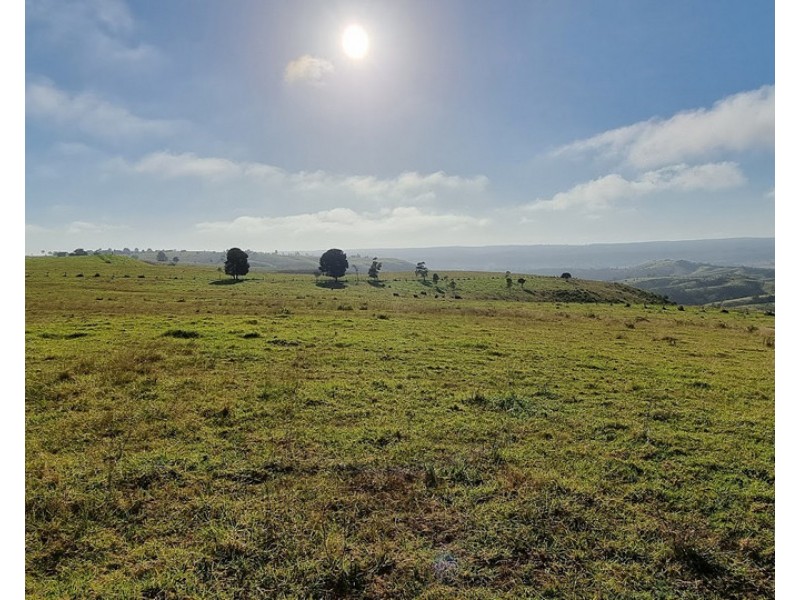 9 Dioths Road, Upper Yarraman QLD 4614