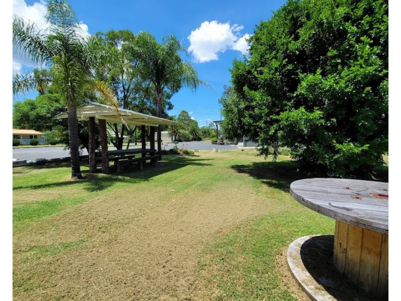 3 Munro Street, Cooyar QLD 4402