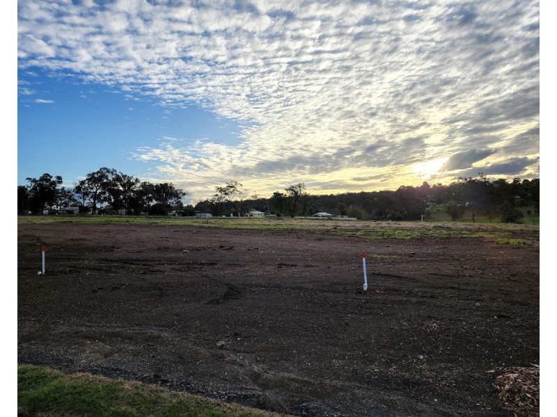 Eagle Heights (Willis & Peters Road), Meringandan West QLD 4352