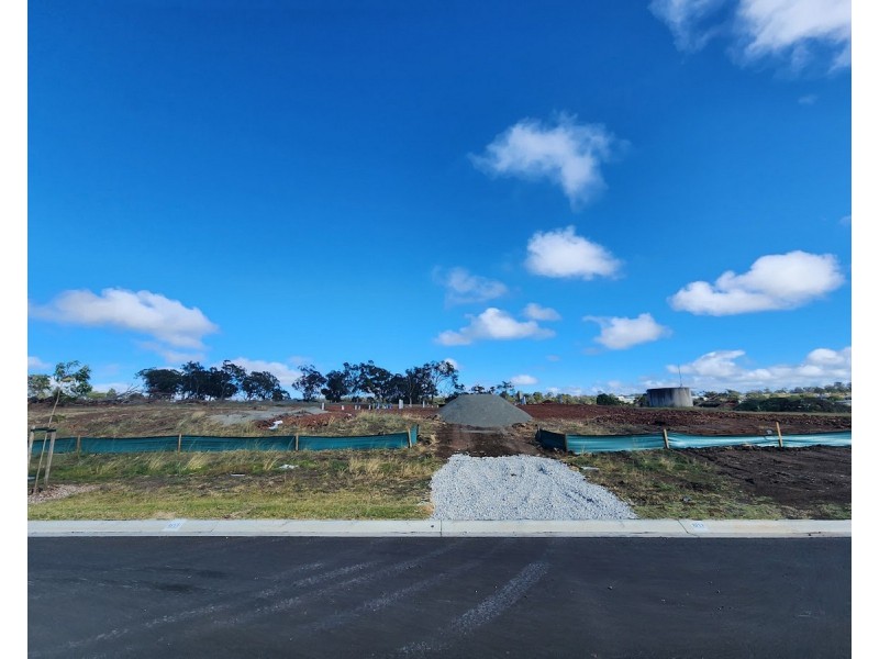 Eagle Heights (Willis & Peters Road), Meringandan West QLD 4352