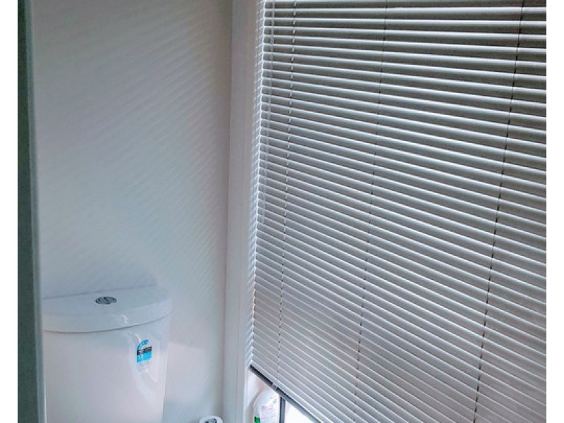 7 Cooper Road, Glenvale QLD 4350