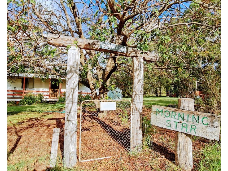 5490 Oakey Cooyar Road, Wutul QLD 4352