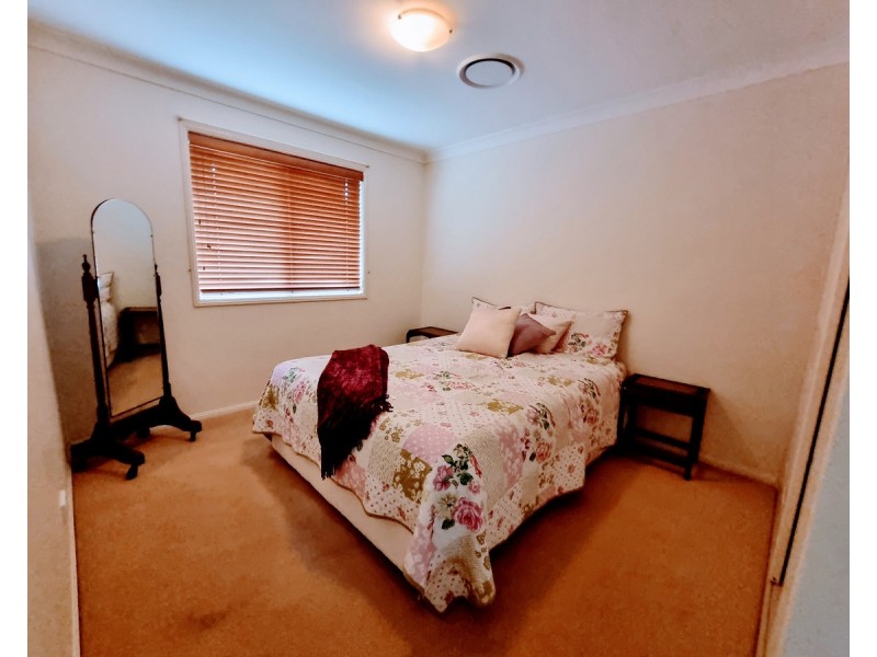21 Charmaine Court, Kleinton QLD 4352