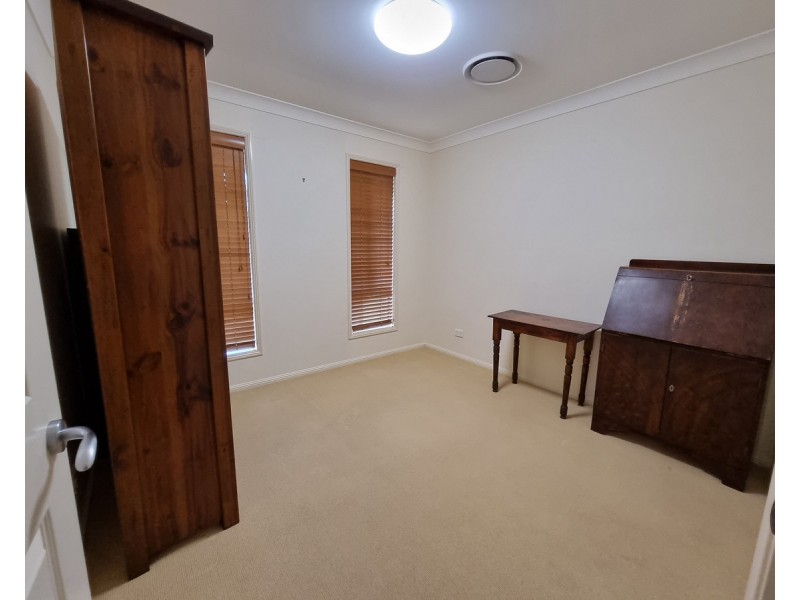 21 Charmaine Court, Kleinton QLD 4352