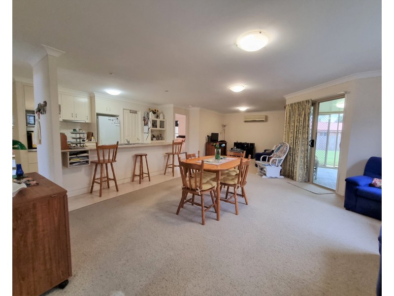 8 Lee Court, Crows Nest QLD 4355