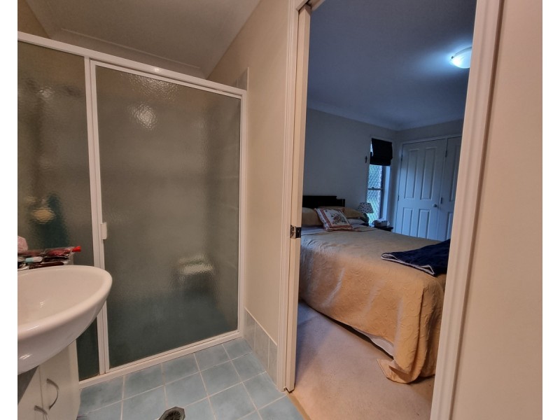 8 Lee Court, Crows Nest QLD 4355