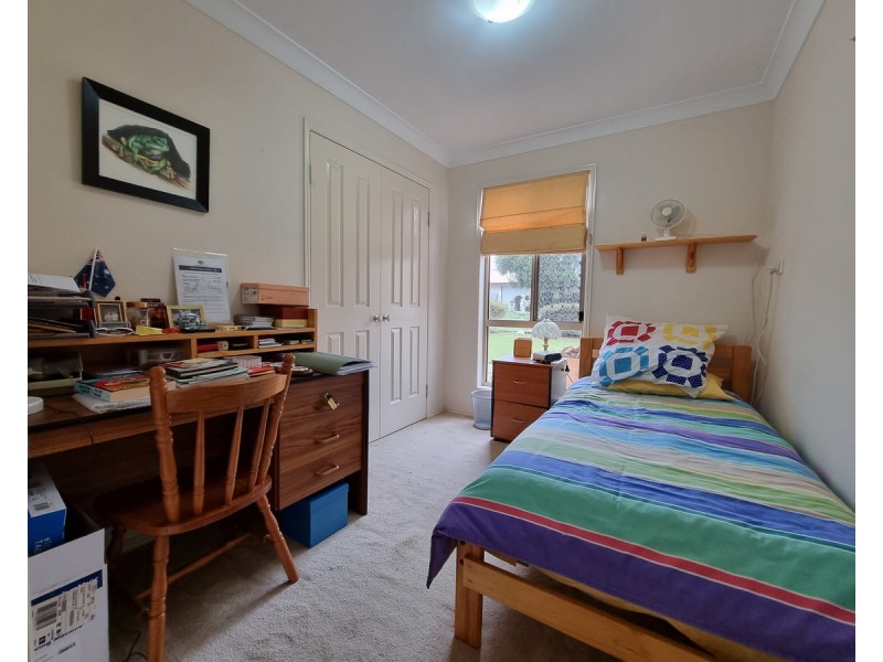8 Lee Court, Crows Nest QLD 4355
