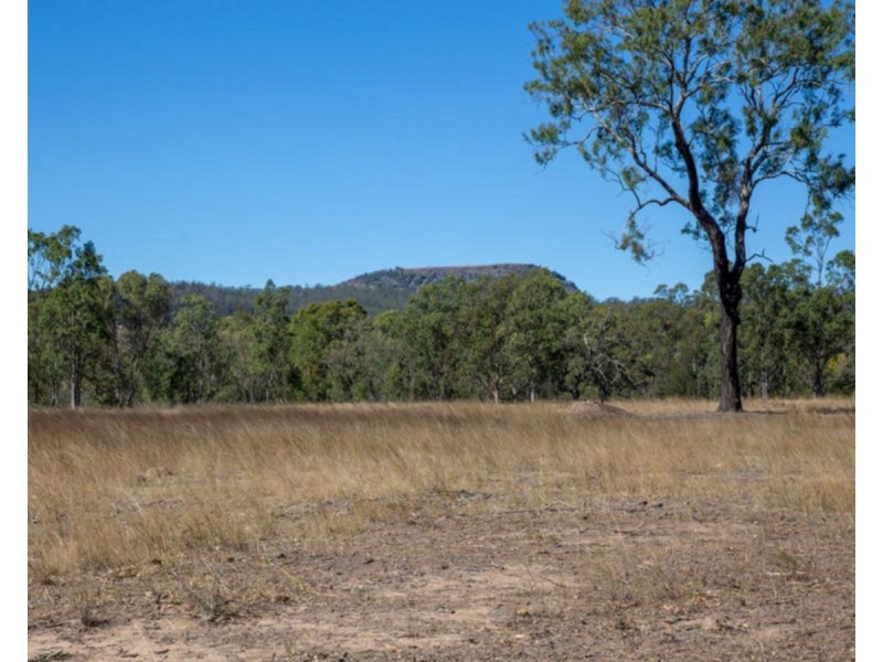 14 Parkridge Drive (Kookaburra Ridge), Withcott QLD 4352