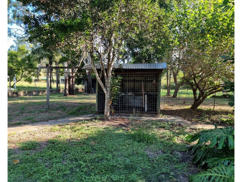40-42 Railway Terrace, Moore QLD 4306