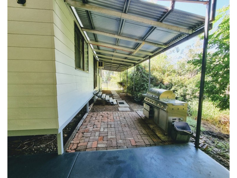 93 Larnook Street, Upper Lockyer QLD 4352