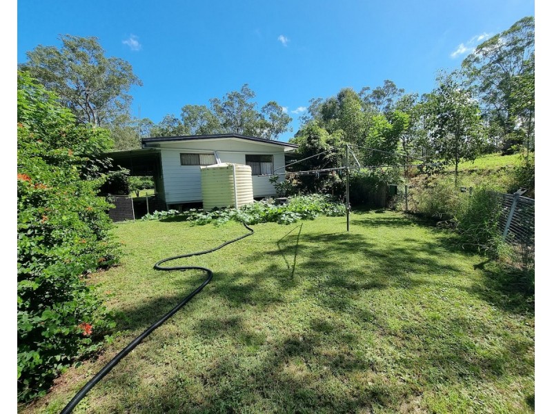 93 Larnook Street, Upper Lockyer QLD 4352