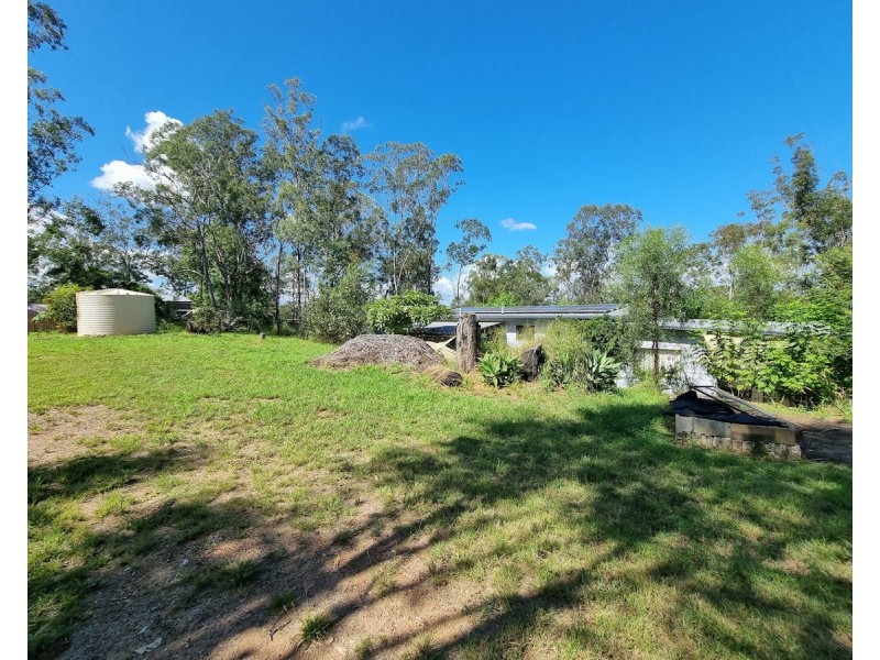 93 Larnook Street, Upper Lockyer QLD 4352