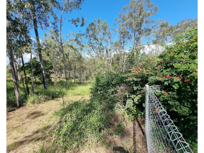 93 Larnook Street, Upper Lockyer QLD 4352