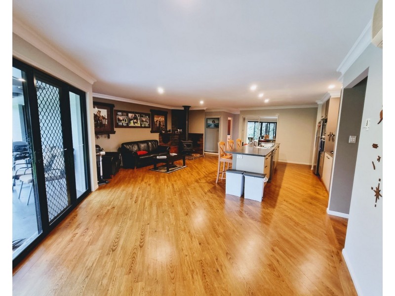 40 Charmaine Court, Kleinton QLD 4352