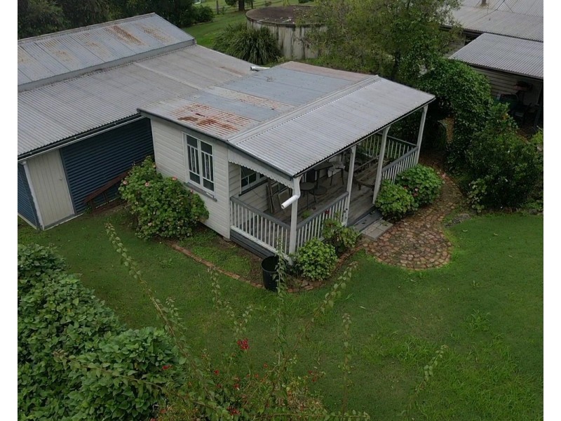 22 Boundary Street, Haden QLD 4353