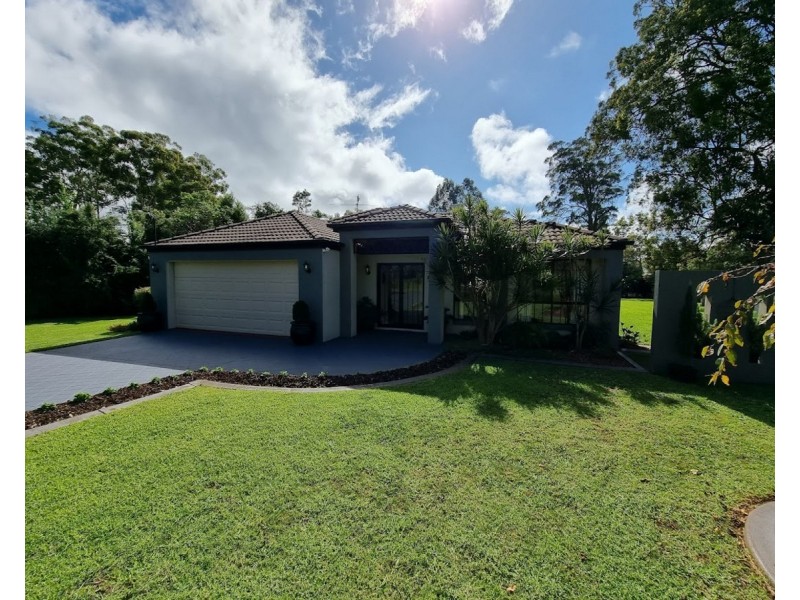 10 Shostacki Road, Cabarlah QLD 4352