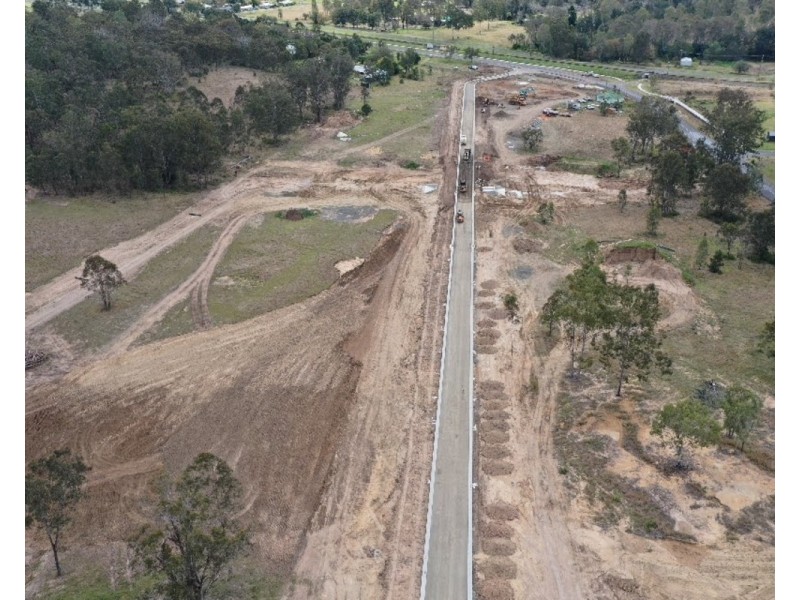 5 Goodman Drive, Murphys Creek QLD 4352