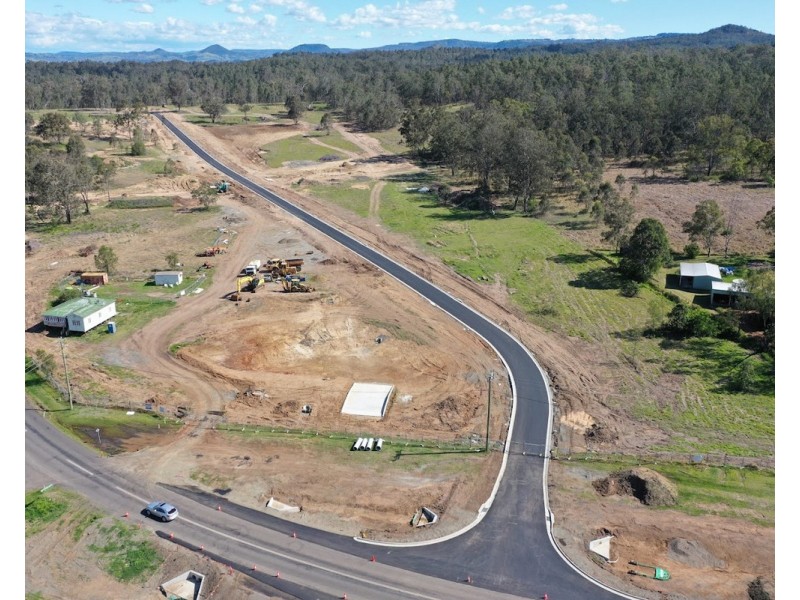 5 Goodman Drive, Murphys Creek QLD 4352