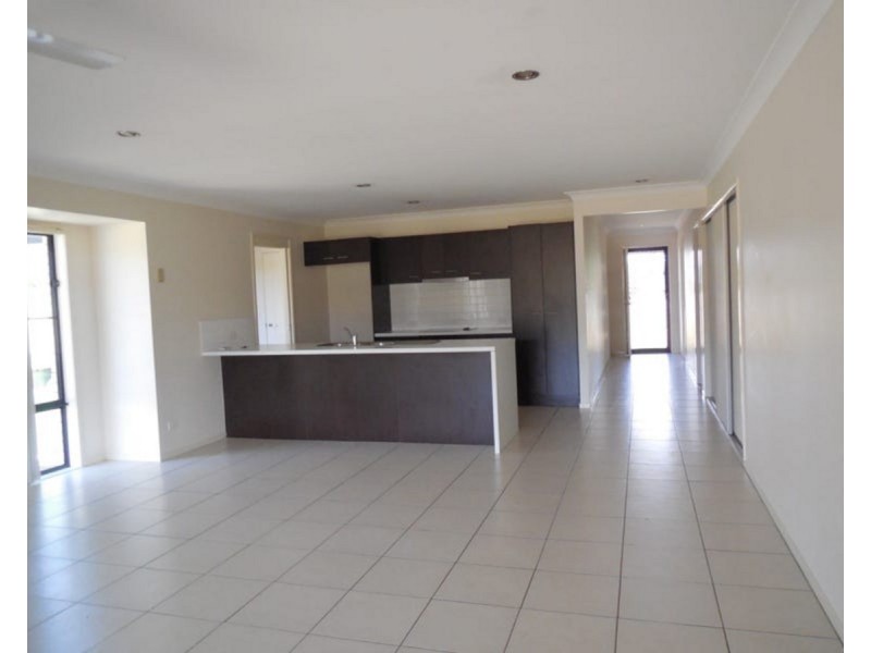 34 Laidley Street, Helidon QLD 4344