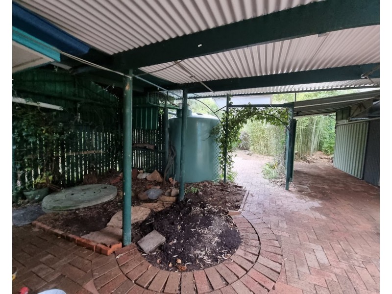 30 South Street, Crows Nest QLD 4355
