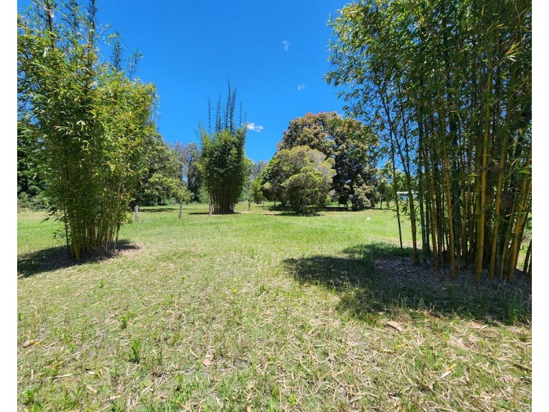 Blackbutt QLD 4306