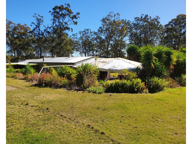 21 Pinnell Road, Crows Nest QLD 4355