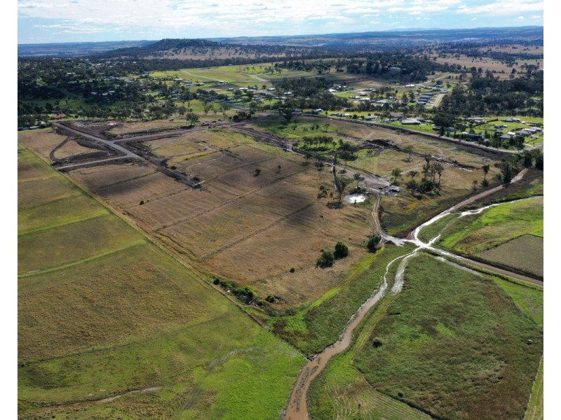 33 Willis Road (Eagle Heights), Meringandan West QLD 4352