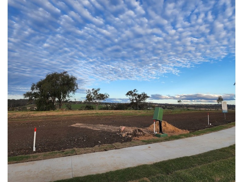 33 Willis Road (Eagle Heights), Meringandan West QLD 4352