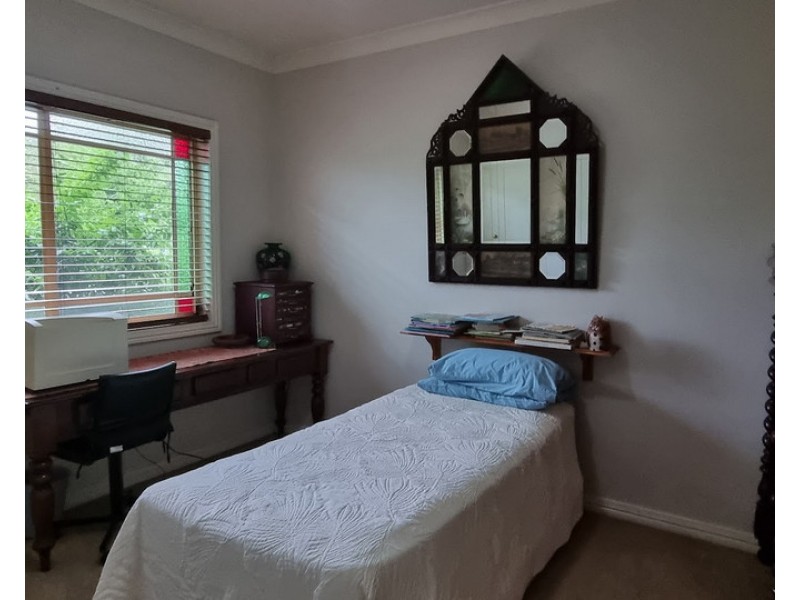 14 Railway Terrace, Crows Nest QLD 4355