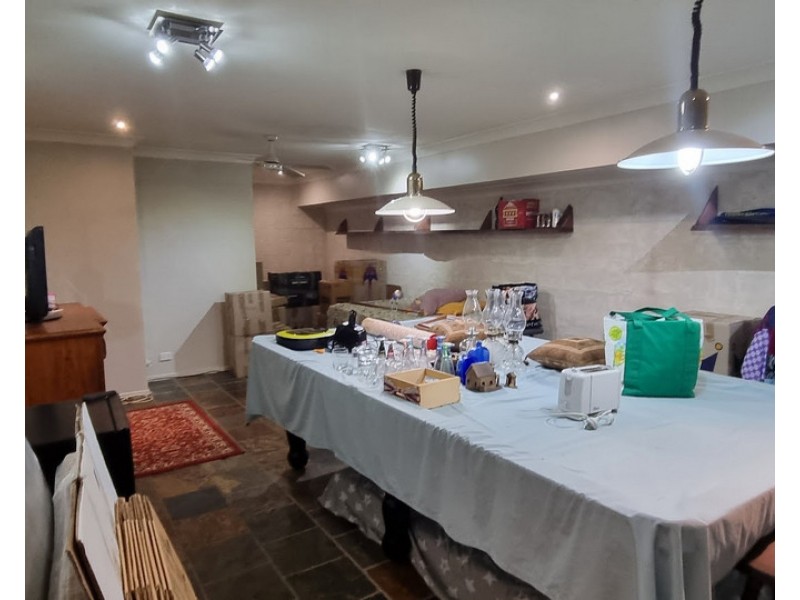 14 Railway Terrace, Crows Nest QLD 4355