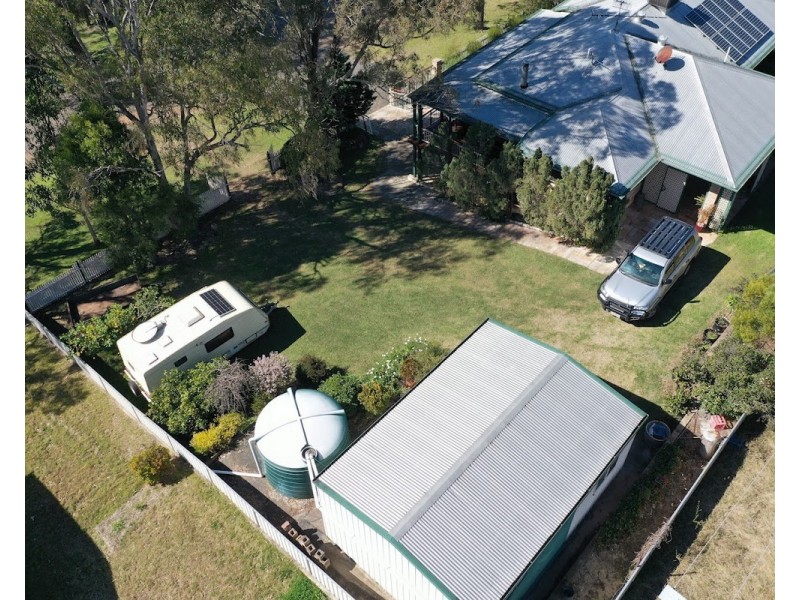 14 Railway Terrace, Crows Nest QLD 4355