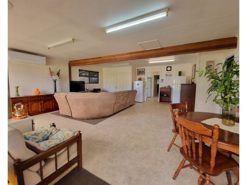32 Hartz Road, Iredale QLD 4344