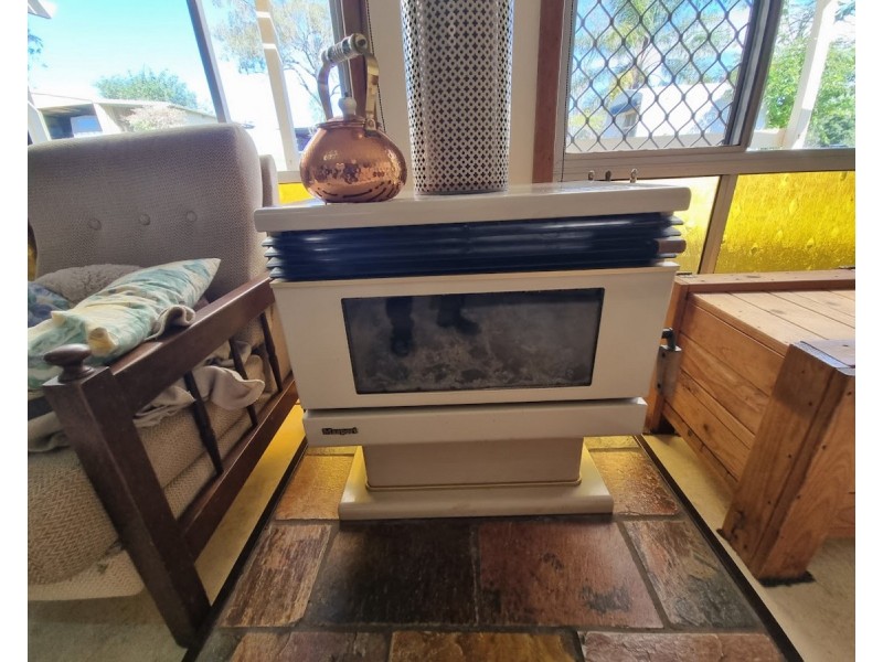 32 Hartz Road, Iredale QLD 4344