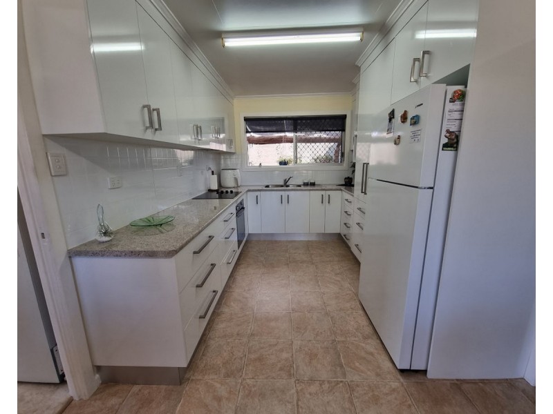 32 Hartz Road, Iredale QLD 4344