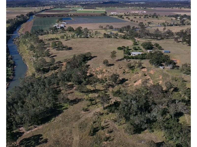 32 Hartz Road, Iredale QLD 4344