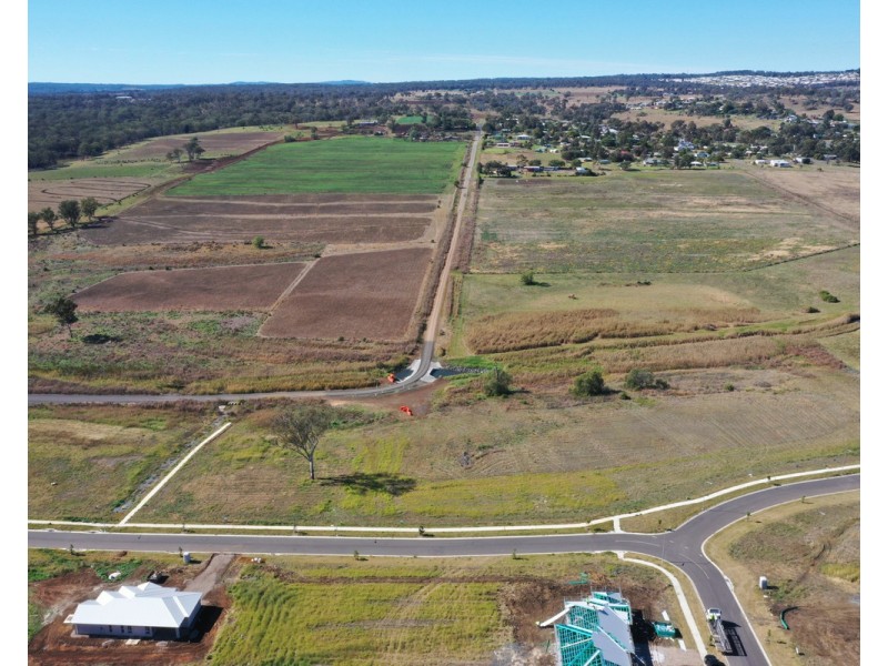 34 Willis Road (Eagle Heights), Meringandan West QLD 4352