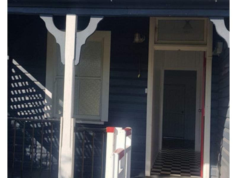 2 Glasgow Street, North Toowoomba QLD 4350