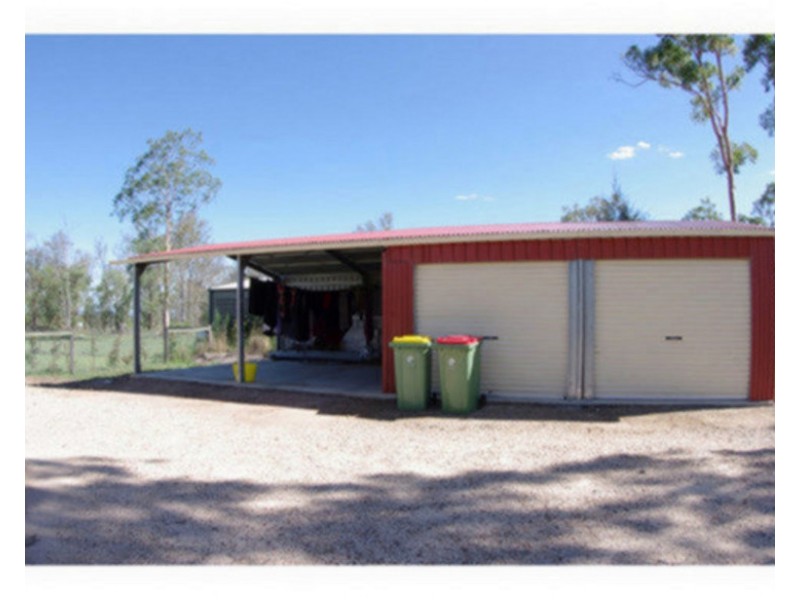 8 Legend Drive, Adare QLD 4343