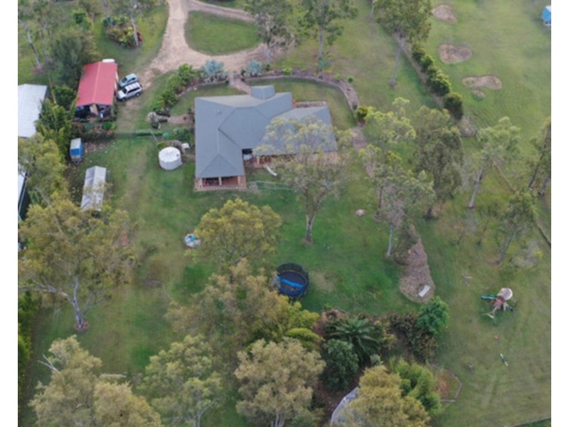 8 Legend Drive, Adare QLD 4343