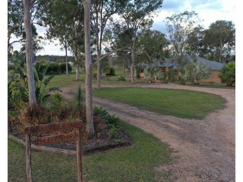 8 Legend Drive, Adare QLD 4343