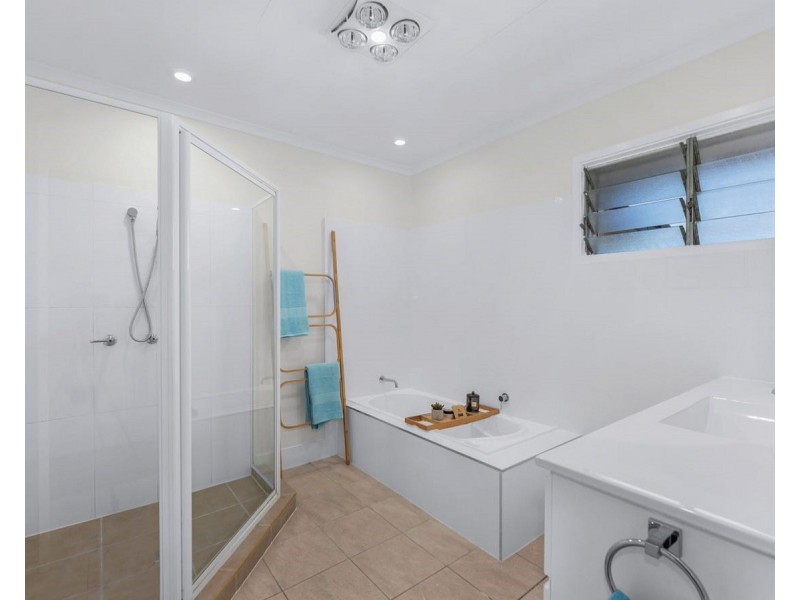 50 Aspinall Street, Leichhardt QLD 4305