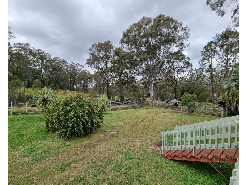 3847 New England Highway, Thornville QLD 4352
